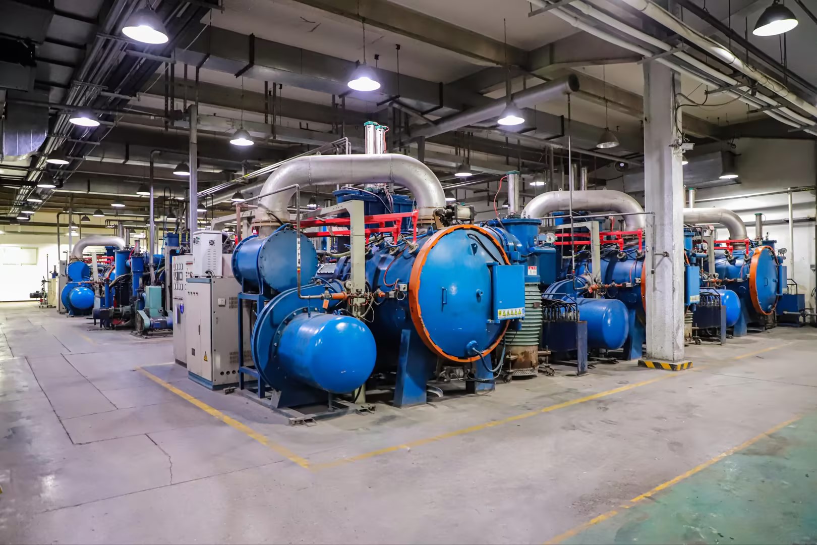 04-2安泰功能厂房LED照明.jpg 04-2安泰功能厂房LED照明.jpg